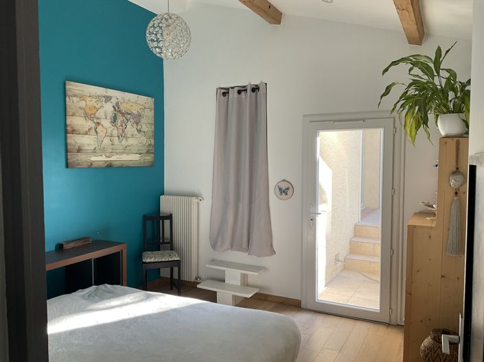 Image No.16-4 Bed Country House for sale