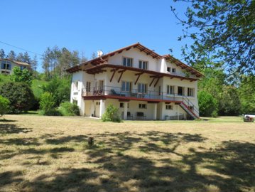 1 - Castelnau-Magnoac, Country House