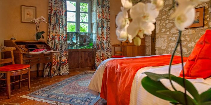 Image No.19-11 Bed Property for sale