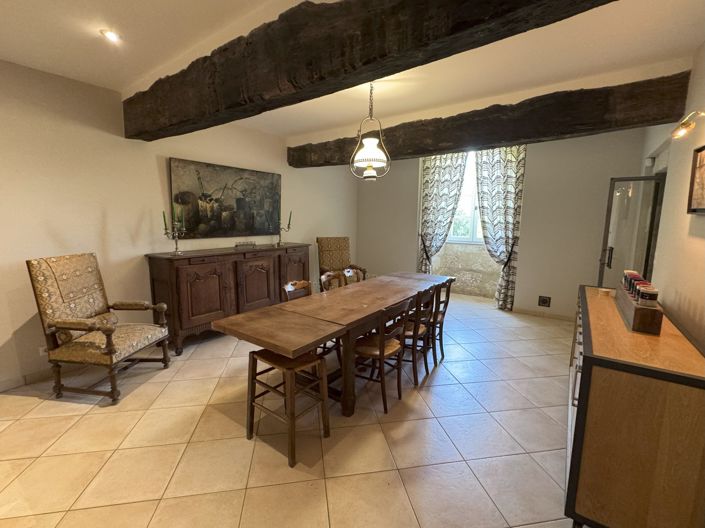 Image No.30-11 Bed Property for sale