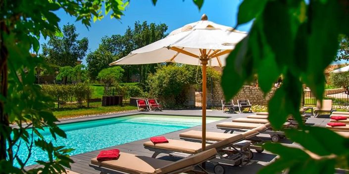 Image No.71-11 Bed Property for sale