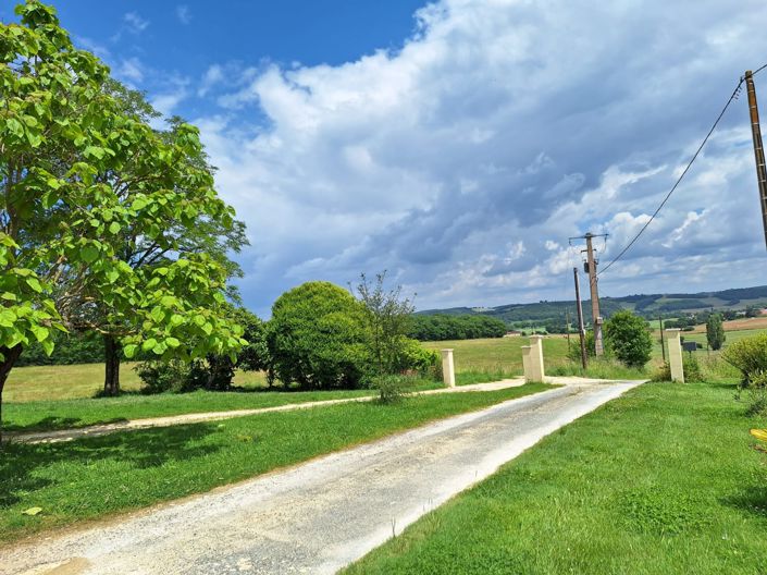 Image No.20-6 Bed House for sale