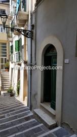 Front-door-downwards-2
