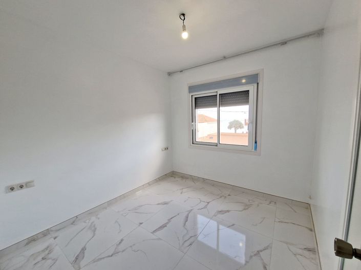 Image No.24-4 Bed Villa for sale