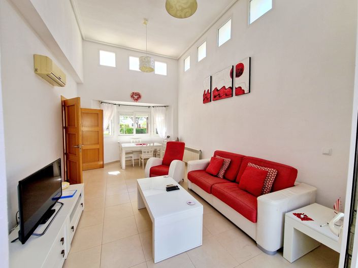 Image No.3-2 Bed Villa for sale