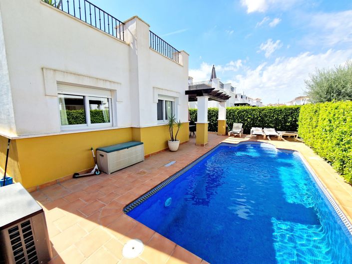 Image No.30-2 Bed Villa for sale