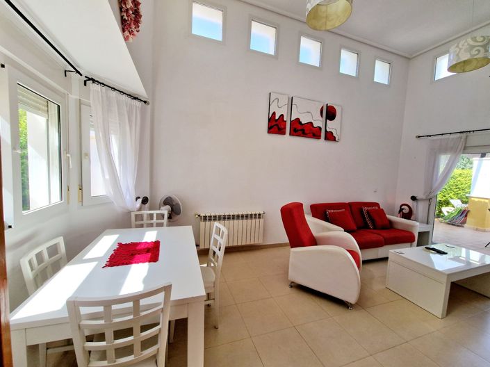 Image No.4-2 Bed Villa for sale