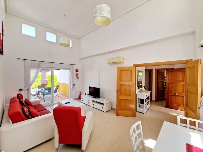 Image No.5-2 Bed Villa for sale