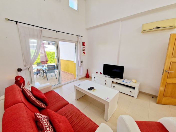 Image No.6-2 Bed Villa for sale