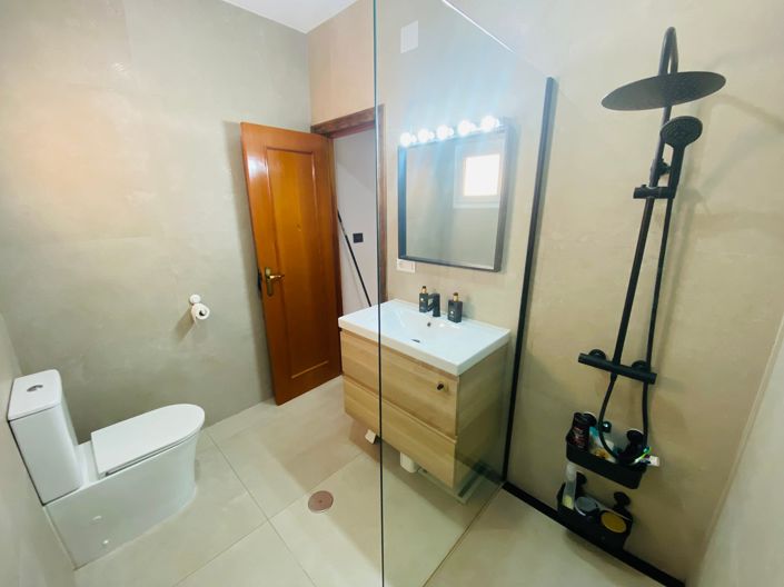 Image No.22-3 Bed Bungalow for sale