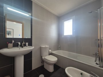 img-20250422-wa0002