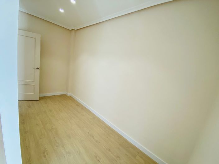 Image No.21-Villa de 3 chambres à vendre à Roldan