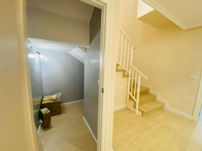 Image No.7-Villa de 3 chambres à vendre à Roldan