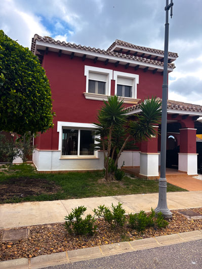 Image No.1-3 Bed Villa for sale