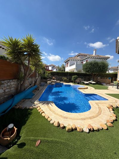 Image No.29-4 Bed Villa for sale