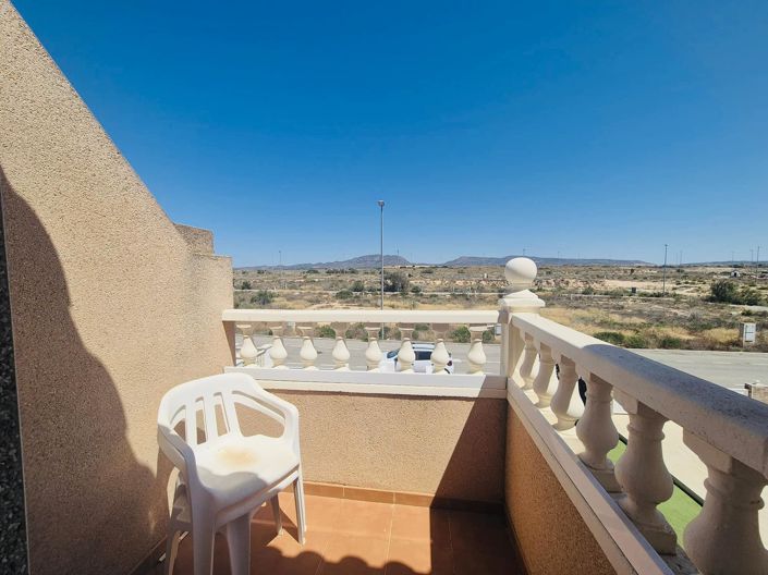 Image No.30-2 Bed Townhouse for sale