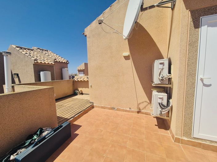 Image No.34-2 Bed Townhouse for sale