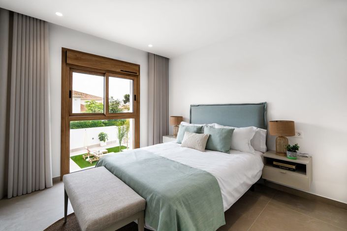 Image No.20-4 Bed Villa for sale