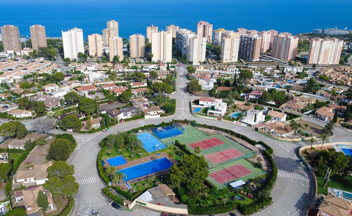 Image No.35-4 Bed Villa for sale