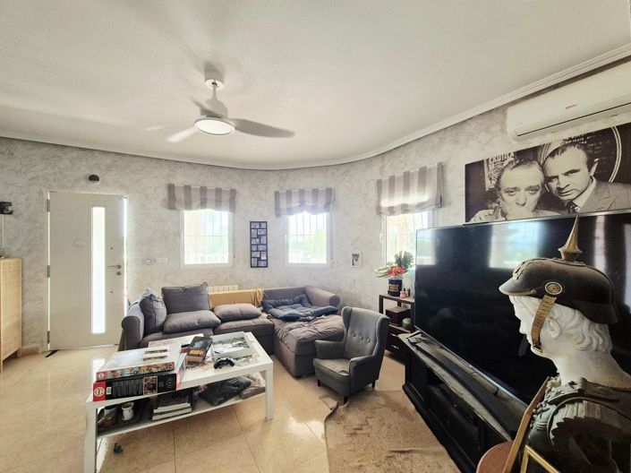 Image No.7-3 Bed Villa for sale