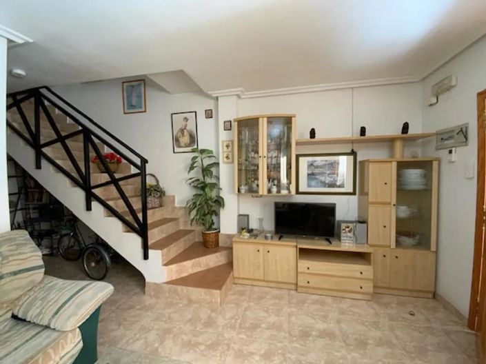 Image No.6-3 Bed Duplex for sale