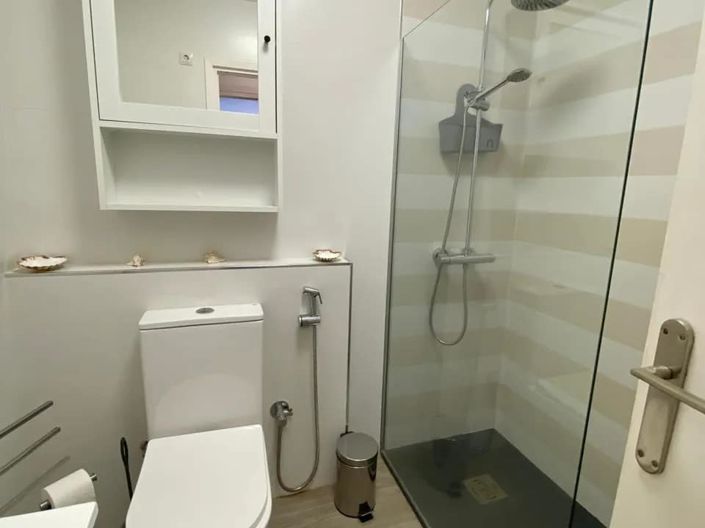 Image No.25-3 Bed Apartment for sale