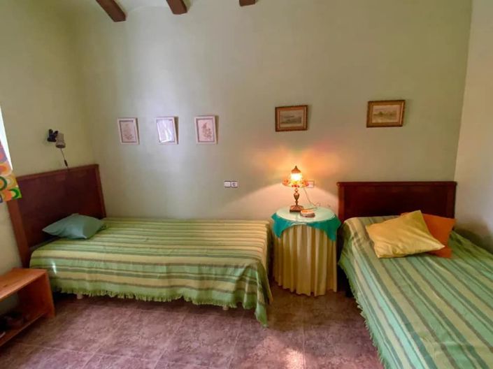 Image No.18-3 Bed Country House for sale