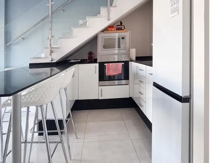 Image No.11-3 Bed Villa for sale