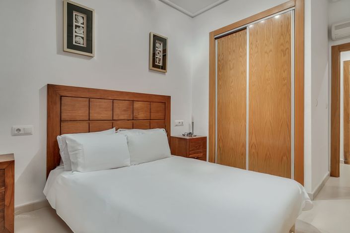 Image No.13-3 Bed Villa for sale