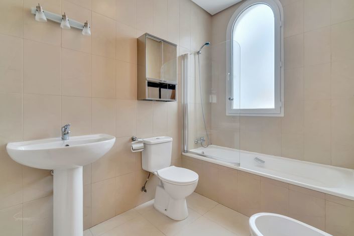 Image No.14-3 Bed Villa for sale