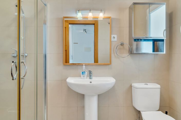 Image No.20-3 Bed Villa for sale