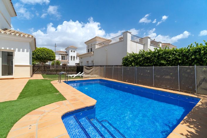 Image No.25-3 Bed Villa for sale