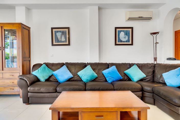 Image No.4-3 Bed Villa for sale