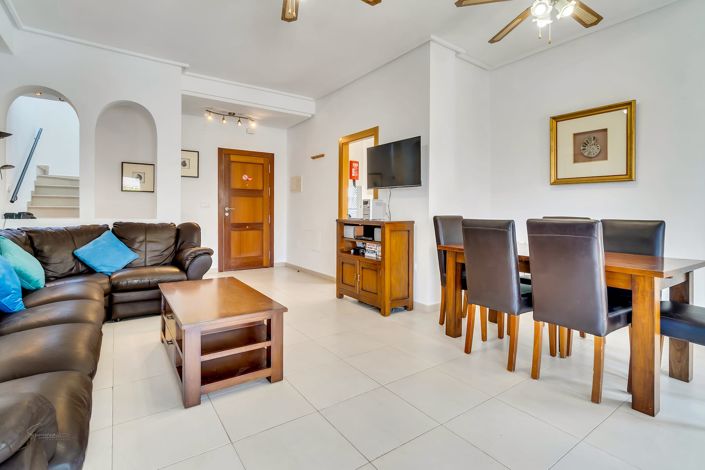 Image No.7-3 Bed Villa for sale