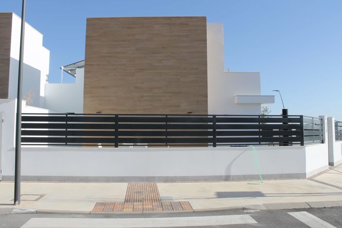 Image No.46-2 Bed Villa / Detached for sale