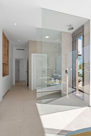 Image No.6-3 Bed Townhouse for sale