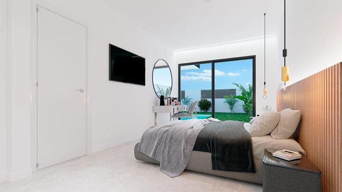 Image No.6-3 Bed Townhouse for sale