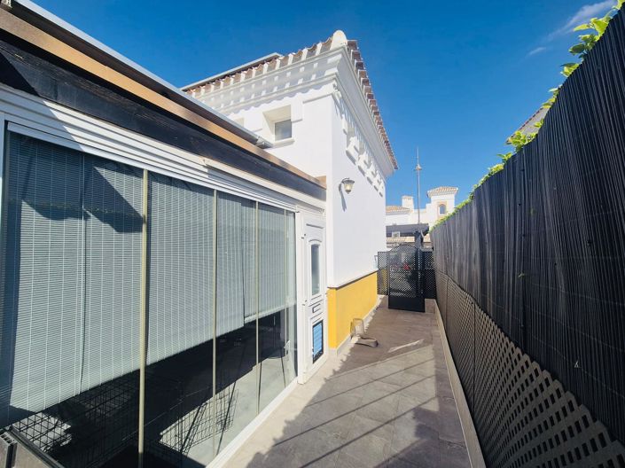 Image No.26-3 Bed Villa for sale