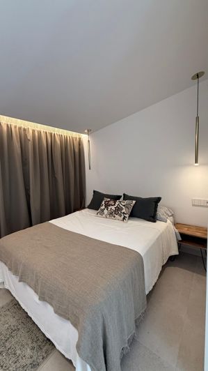 Image No.12-4 Bed Villa for sale