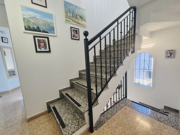 Image No.13-2 Bed Villa for sale