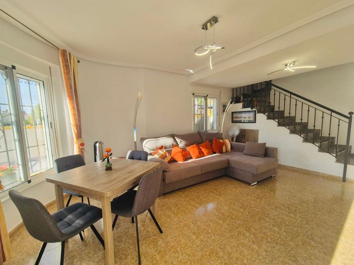 Image No.3-2 Bed Villa for sale