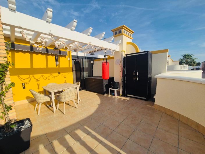 Image No.22-2 Bed Villa for sale