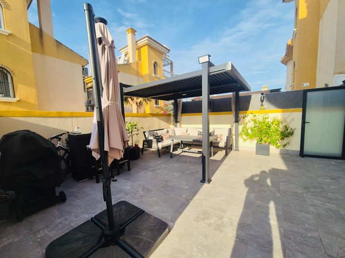 Image No.26-2 Bed Villa for sale