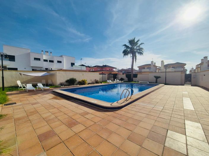 Image No.30-2 Bed Villa for sale