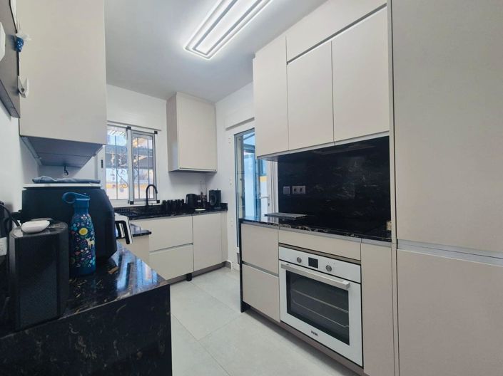 Image No.7-2 Bed Villa for sale