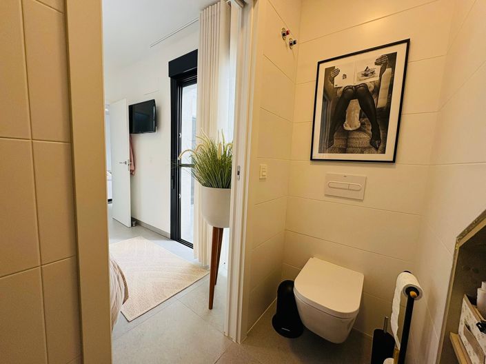 Image No.18-3 Bed Villa for sale