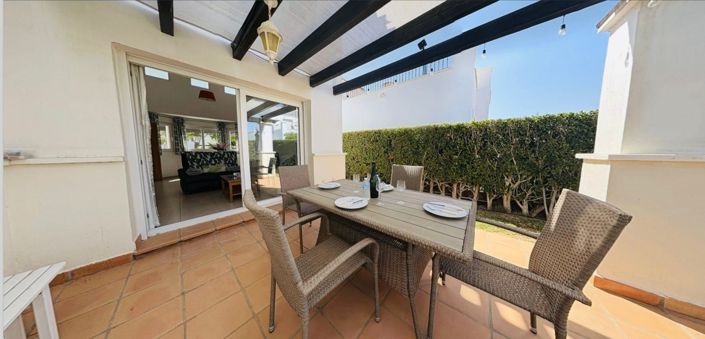 Image No.11-2 Bed Villa / Detached for sale