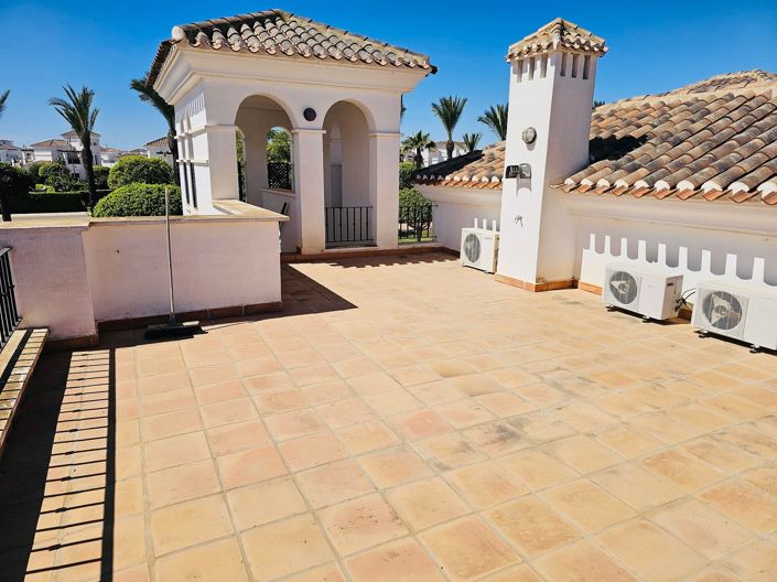 Image No.22-2 Bed Villa / Detached for sale