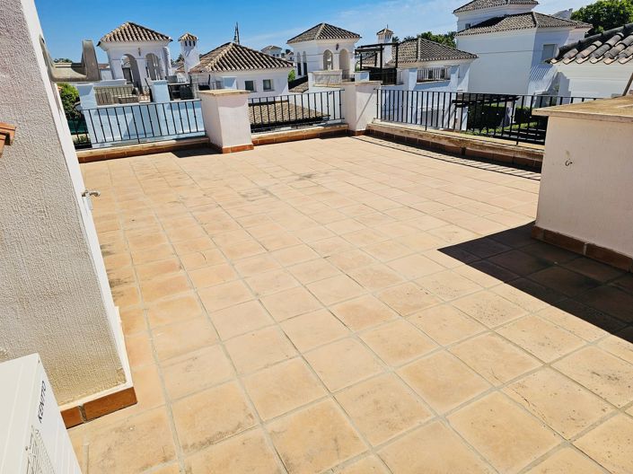 Image No.23-2 Bed Villa / Detached for sale