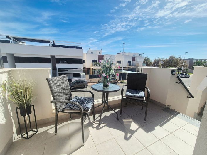 Image No.1-2 Bed Apartment for sale